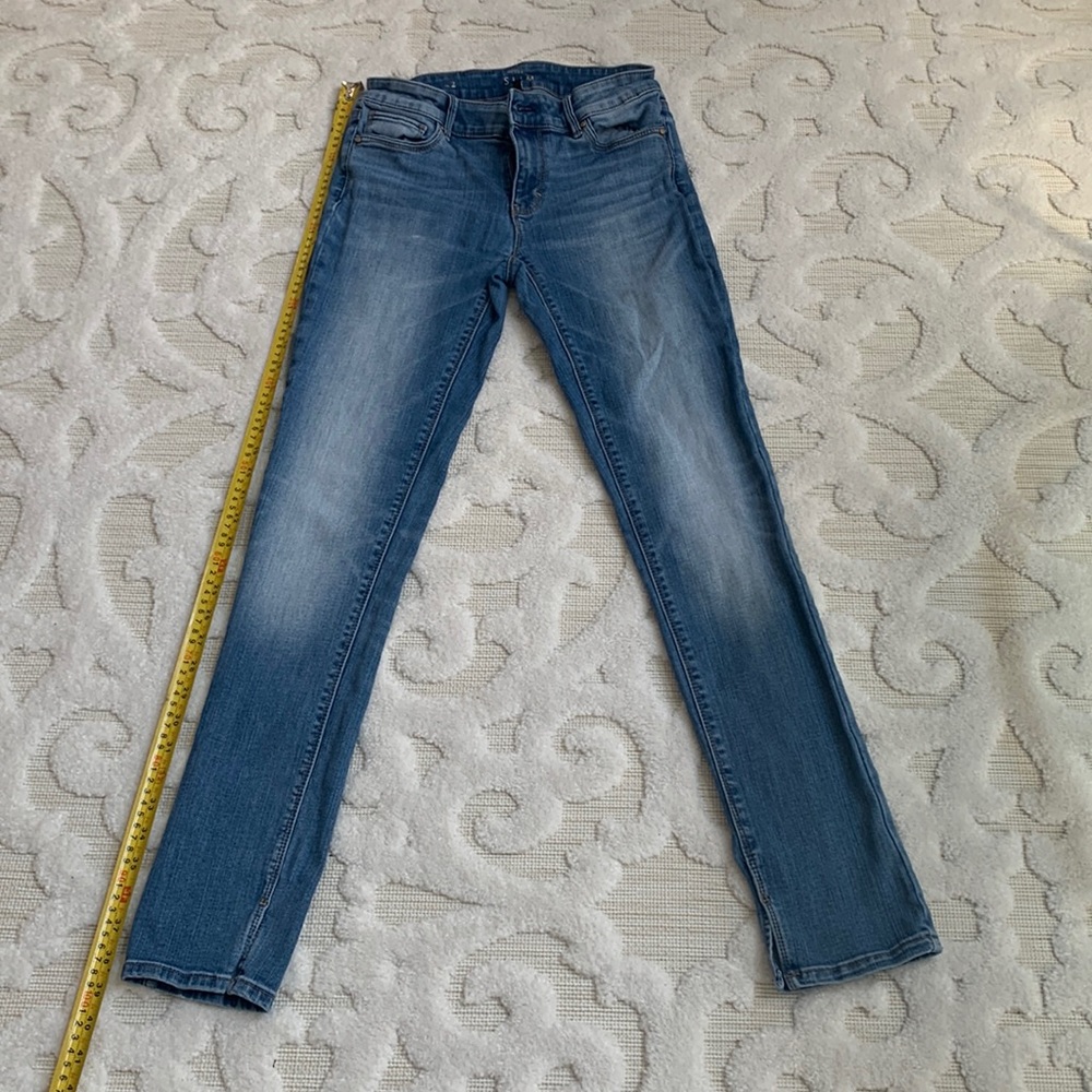 White House Black Market Slim Jeans